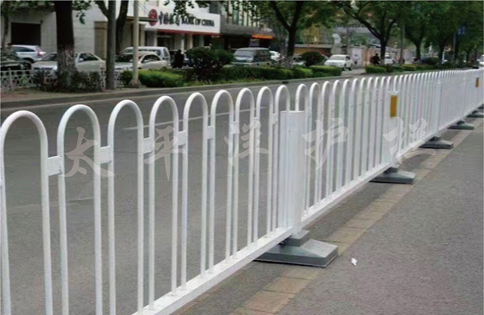 京式護欄