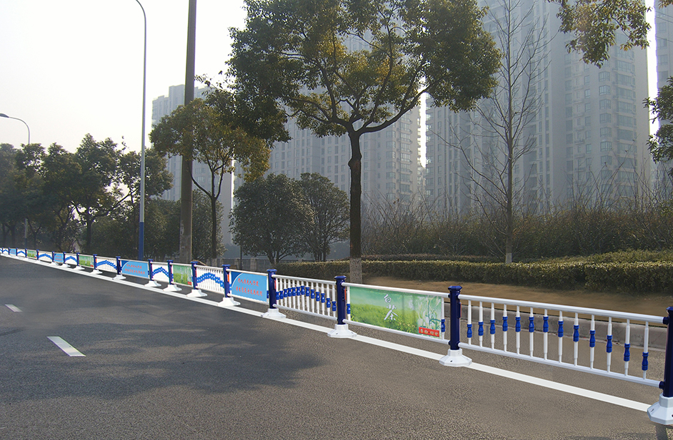 市政道路廣告護欄
